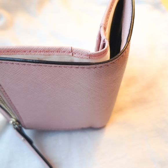 Kate Spade mini Wallet Accessory - Small Stacy - Picture 4 of 6